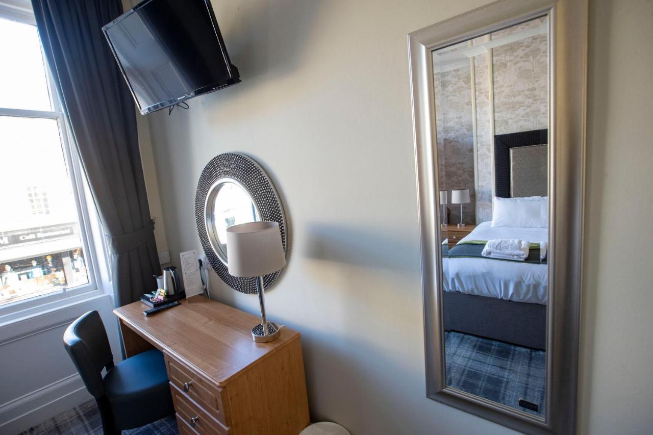The Waverley Hotel คาลเลนเดอร์ ภายนอก รูปภาพ